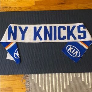 New York Knicks Reversible Scarf
